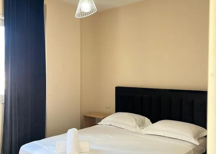 Apartment Above The 01 Tirana